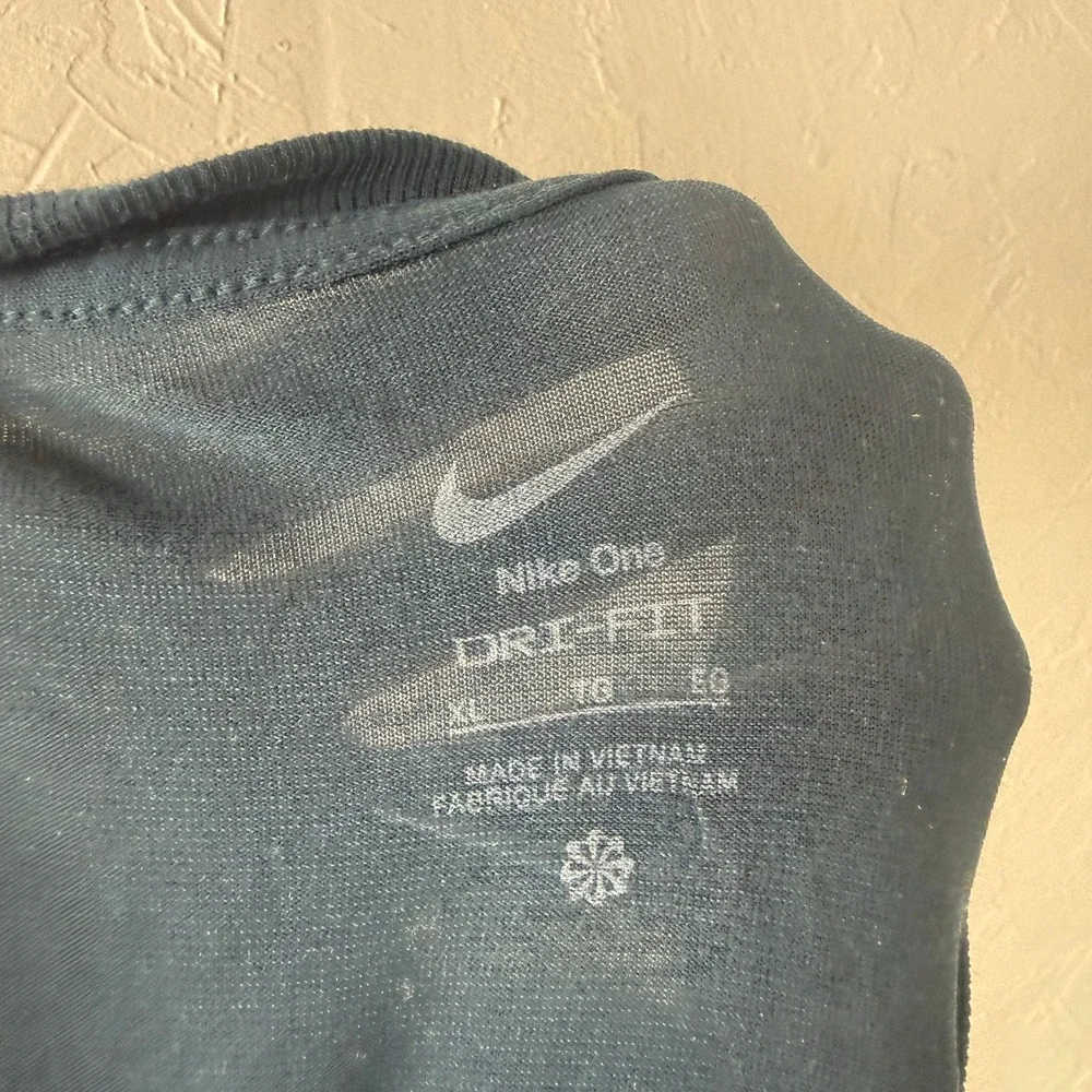 Nike One Women's Shirt XL Teal Long Sleeve Crew neck Relaxed FN2817 Knit W3-14